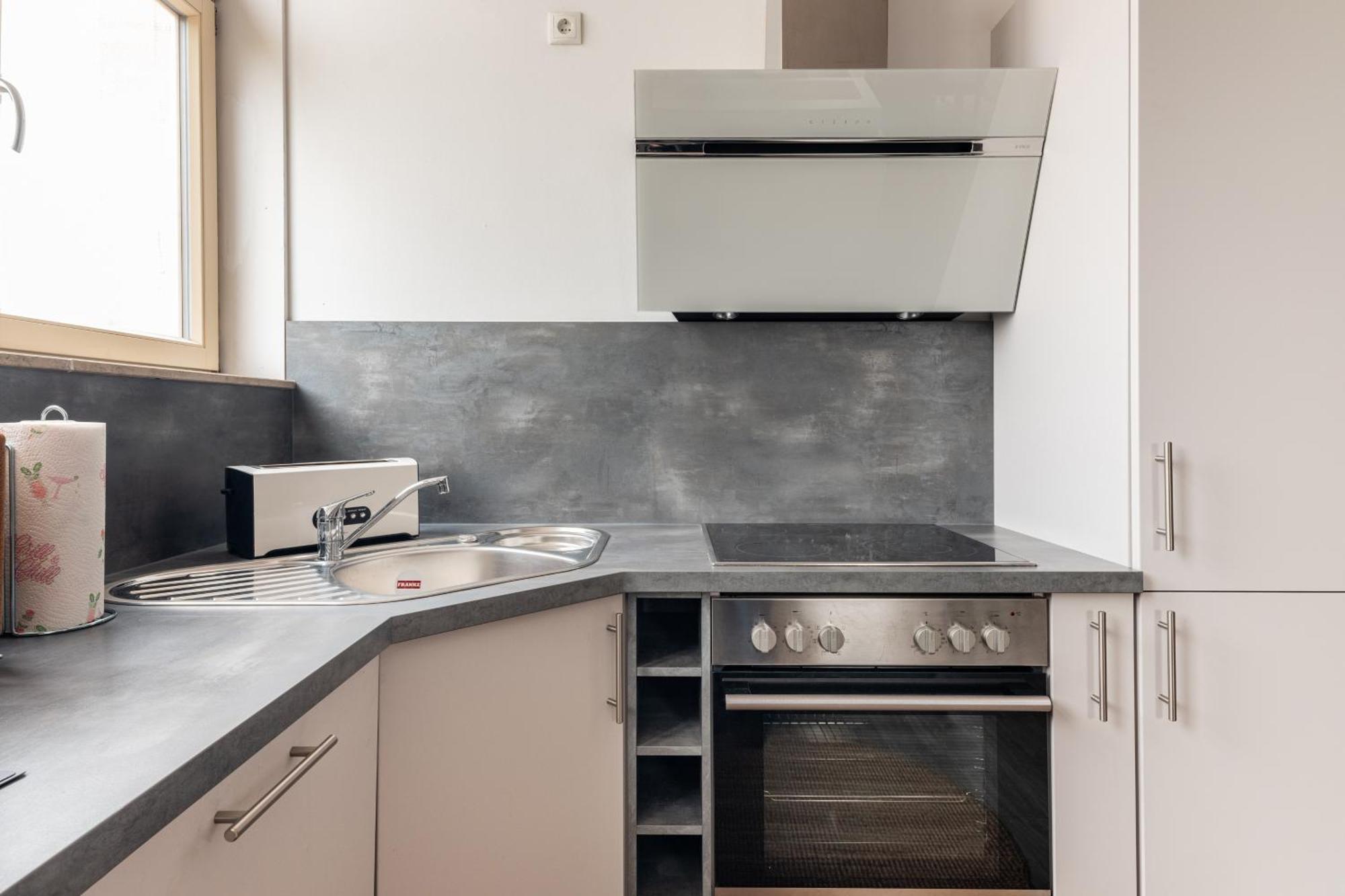 Mint Apartment Ueber Der Stadt Parken Kueche Wifi Берлин Экстерьер фото