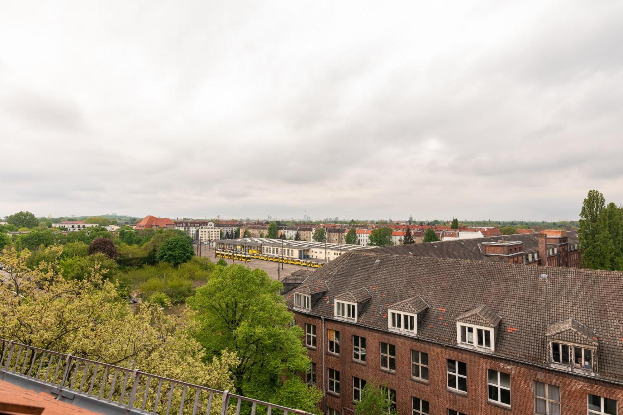 Mint Apartment Ueber Der Stadt Parken Kueche Wifi Берлин Экстерьер фото