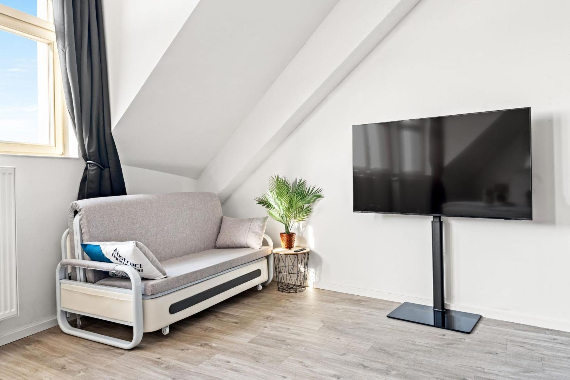 Mint Apartment Ueber Der Stadt Parken Kueche Wifi Берлин Экстерьер фото